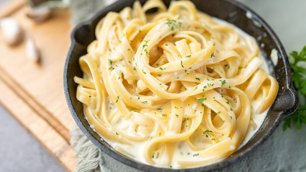 Receita de Macarrão Alfredo sem Lactose